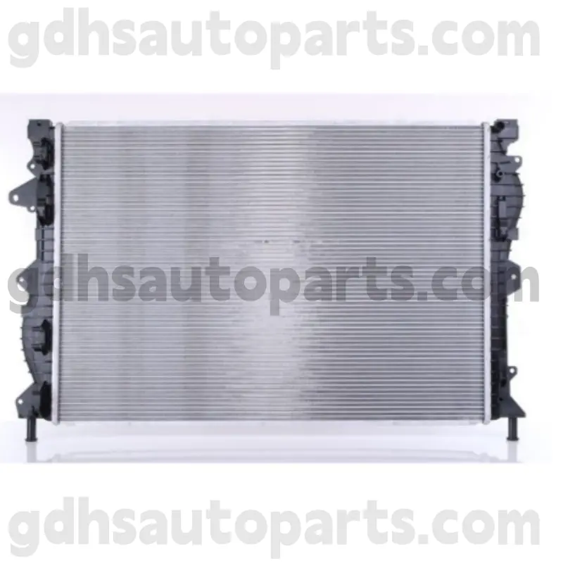 606681 Nissens Radiator for Evoque ، Discovery OE NO. LR075360
